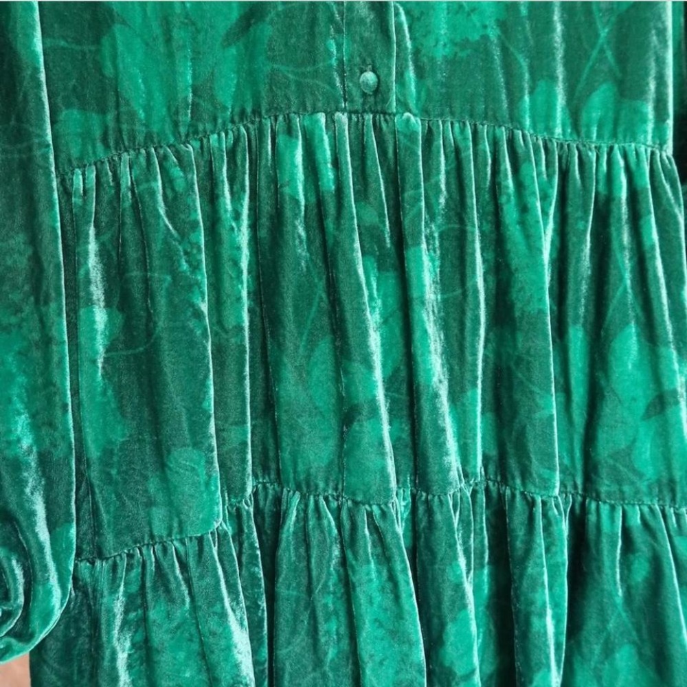 Green velvet Anthropologie‎ Maeve dress #greenvelvet with buttons - Picture 7 of 7